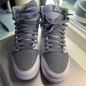 Nike Air Kids Shoes - Gray and White